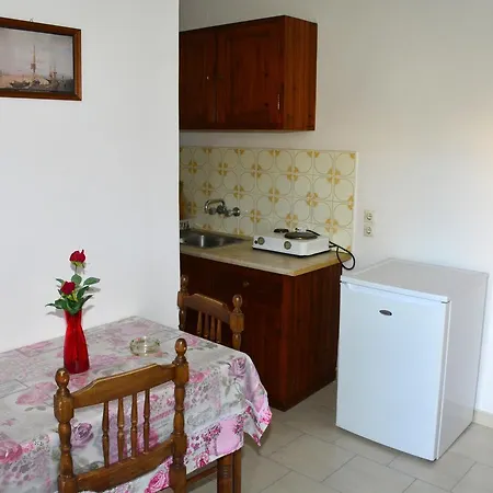 Voula Apartment Agia Marina (Aegina)